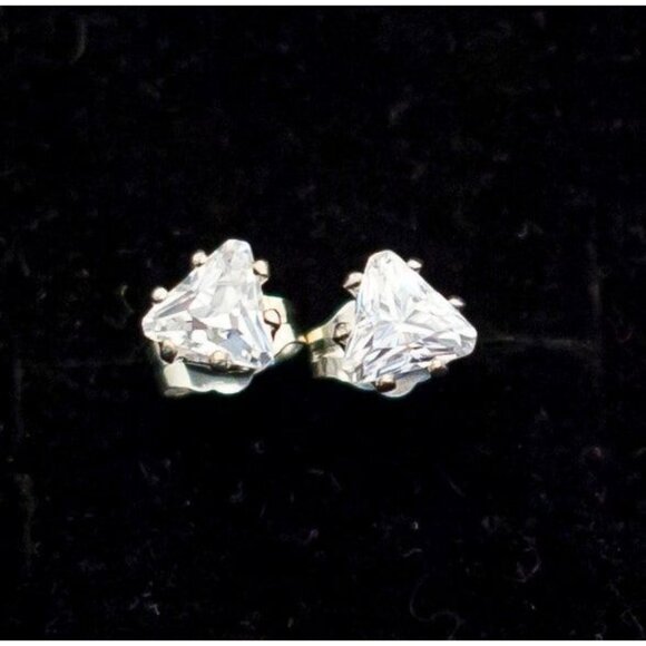 Sterling Stud Earrings, Triangle Earrings, Diamond Earrings, Shiny Earrings - J7 - Picture 1 of 3